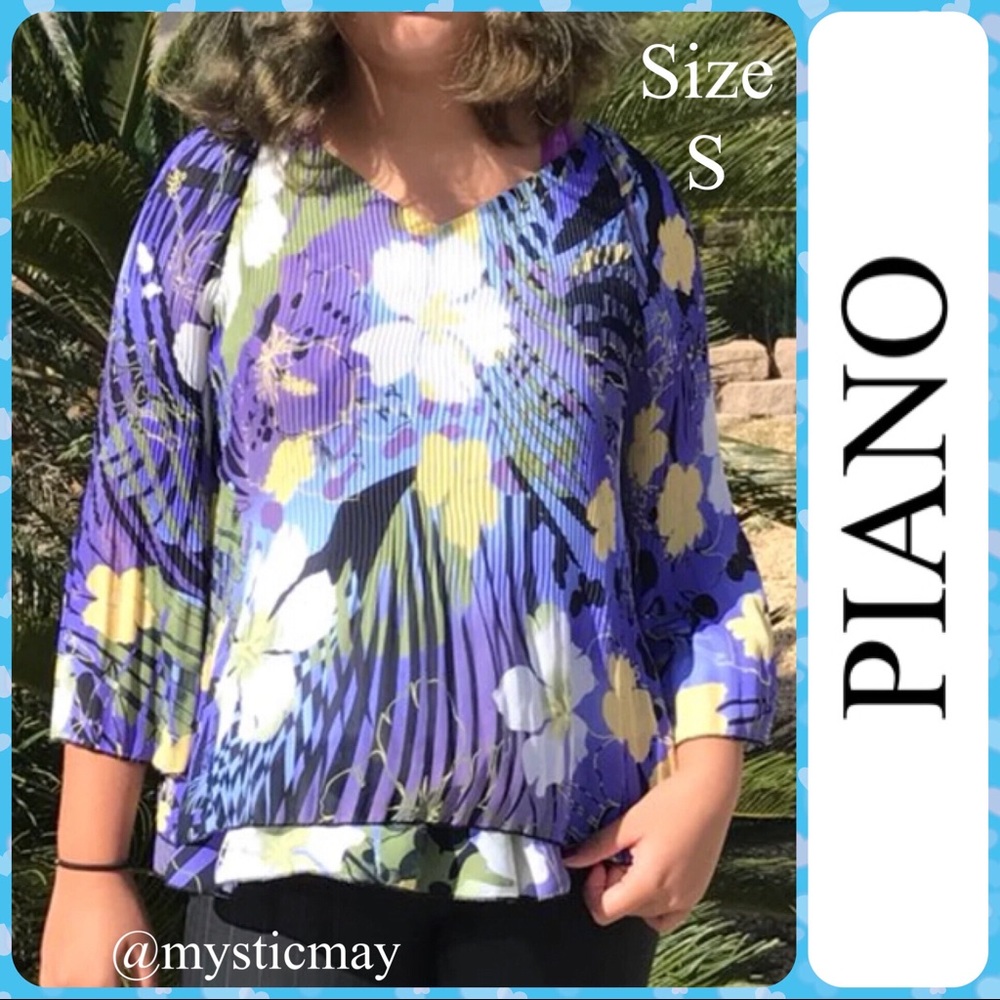 PIANO Purple w Black Floral Accordion Pleat Bell Sleeve Blouse Boho Top Size S